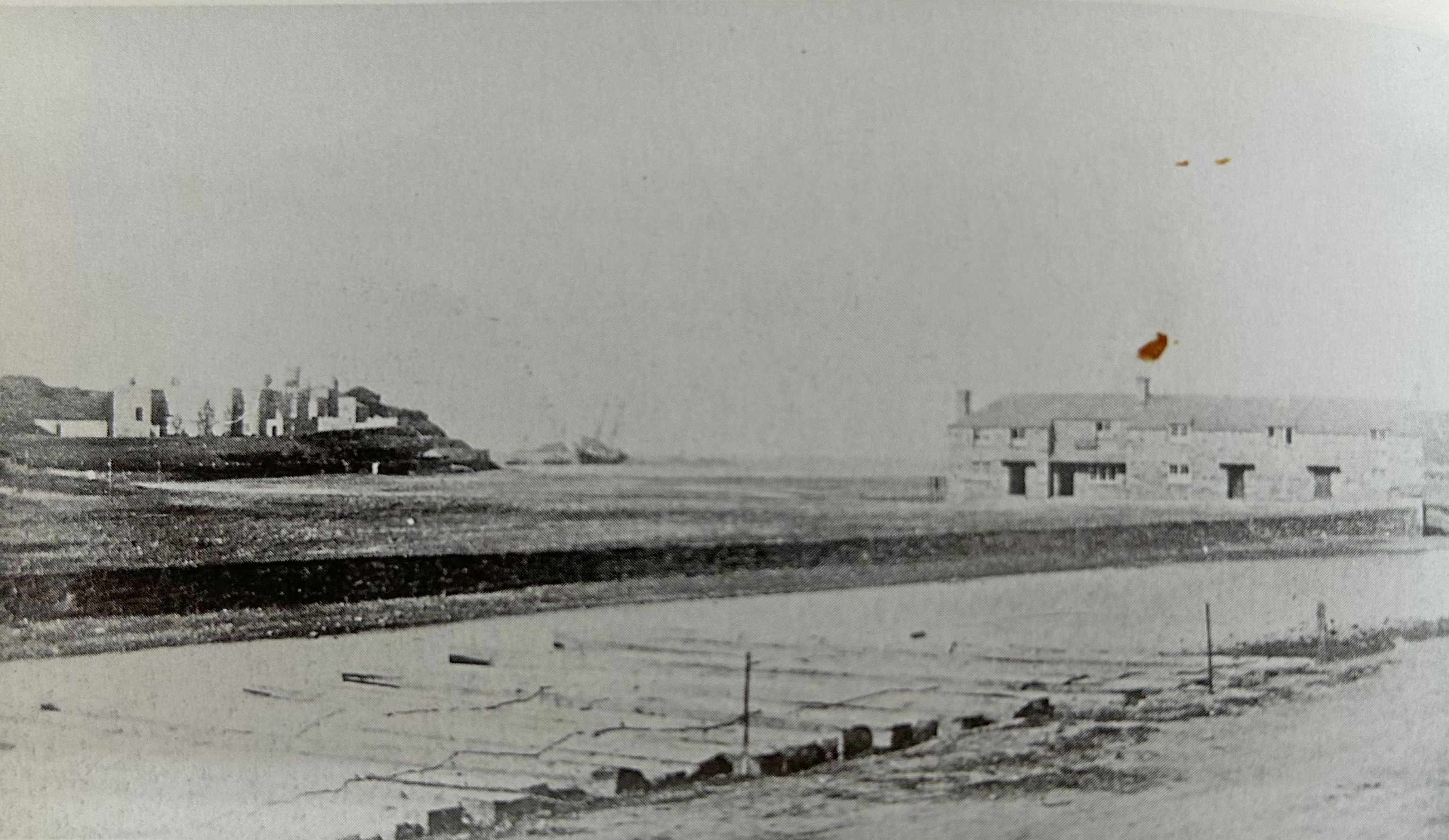 Narrowing beach